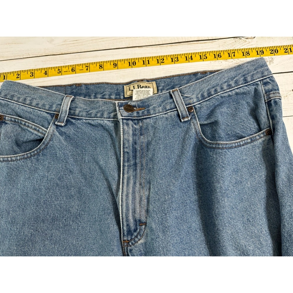 VTG LL Bean Jeans Mens 38X30 Blue Denim Classic Fit Med Wash 90's Y2K - Picture 3 of 8